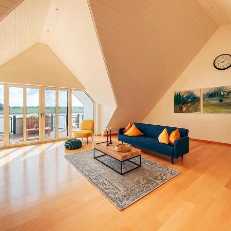 אמריך Rheinloft 3 - Grosse Giebelwohnung Mit Dachterrassen An Der Rheinpromenade מראה חיצוני תמונה