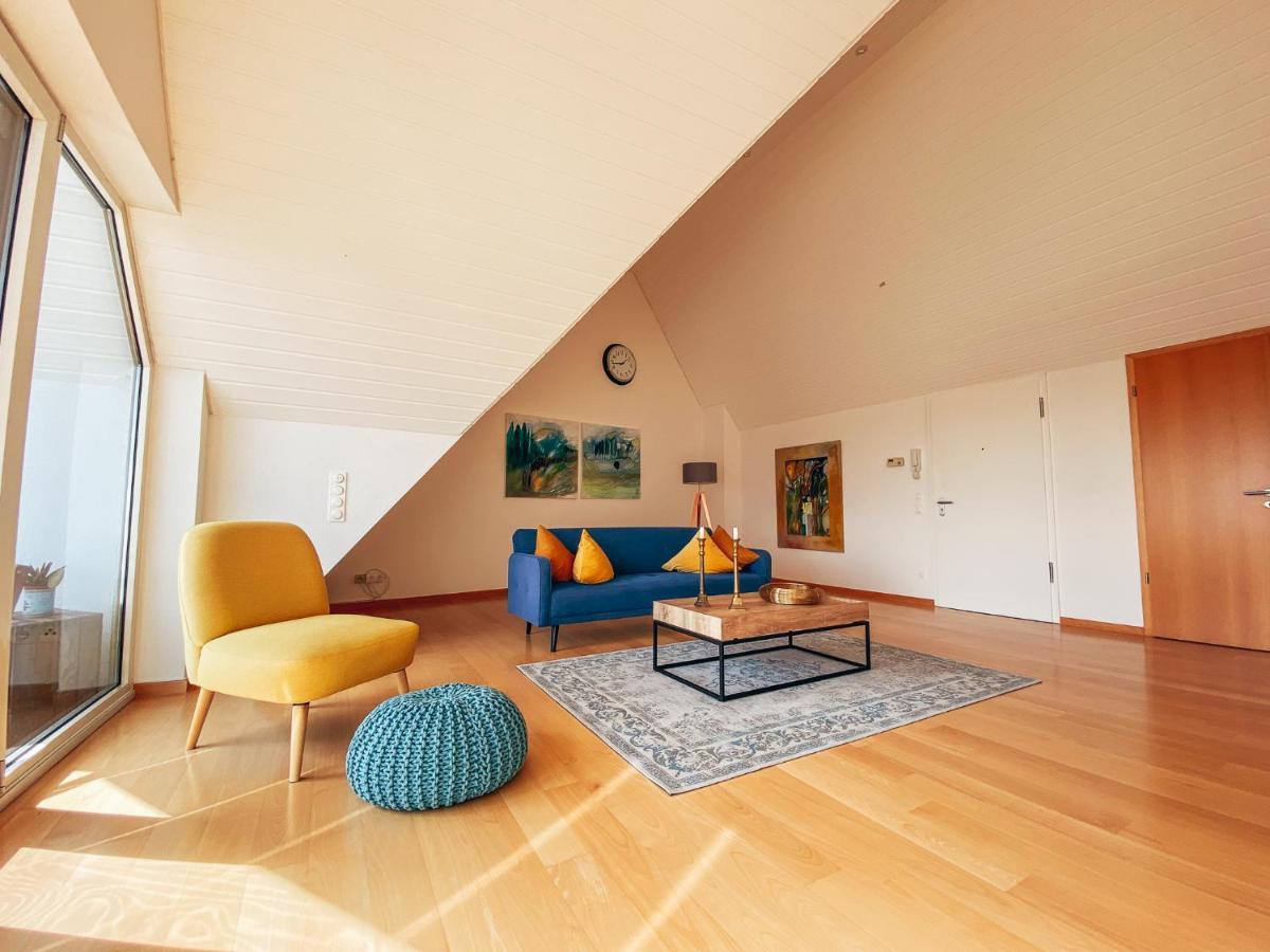 אמריך Rheinloft 3 - Grosse Giebelwohnung Mit Dachterrassen An Der Rheinpromenade מראה חיצוני תמונה