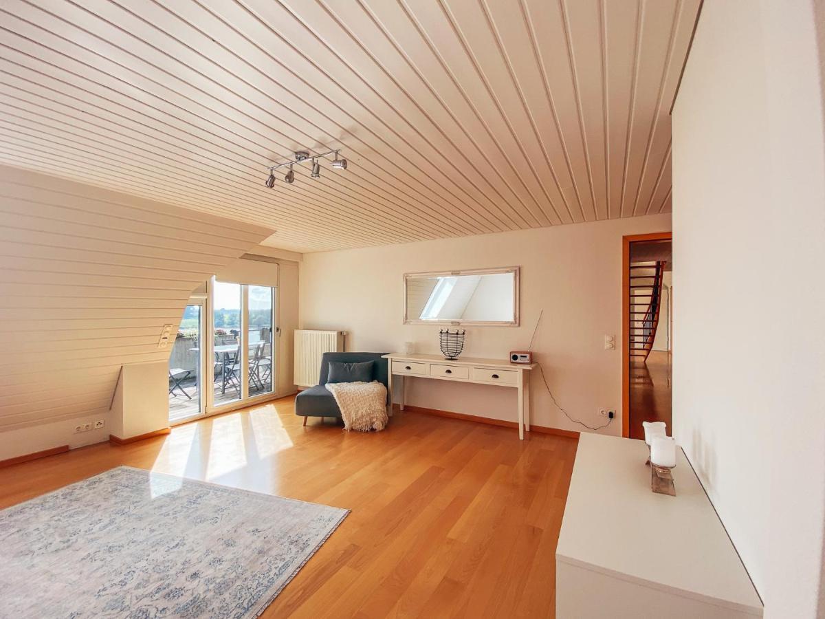אמריך Rheinloft 3 - Grosse Giebelwohnung Mit Dachterrassen An Der Rheinpromenade מראה חיצוני תמונה